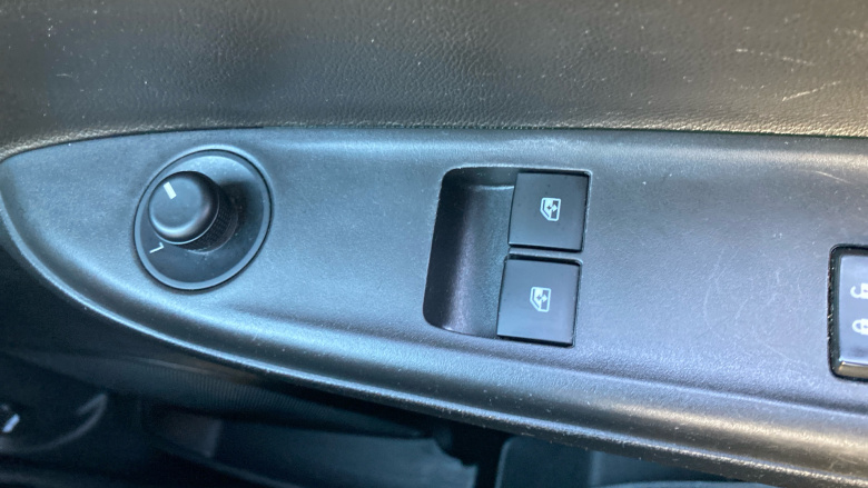 Vauxhall Viva 1.0 SE 5dr [A/C] Petrol Hatchback